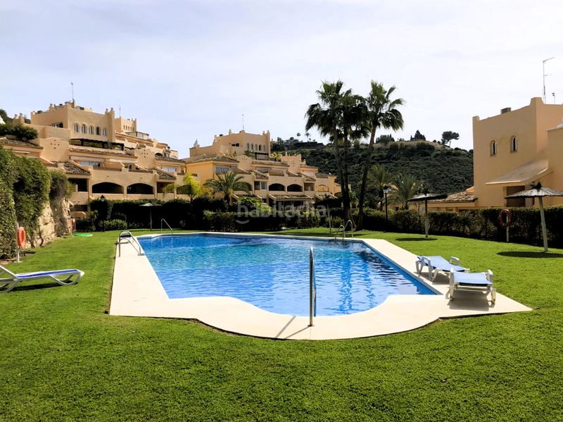 Foto c257dc91-ba6d-4813-8758-f97735fe708e. Apartament a calle hiedra 1 a Elviria Marbella