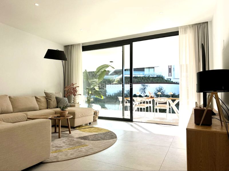 Foto 2f9512a4-e669-4117-a17a-7fb48a43ab7d. Apartament a avenida de los acebos 33 a Cabopino - Artola Marbella