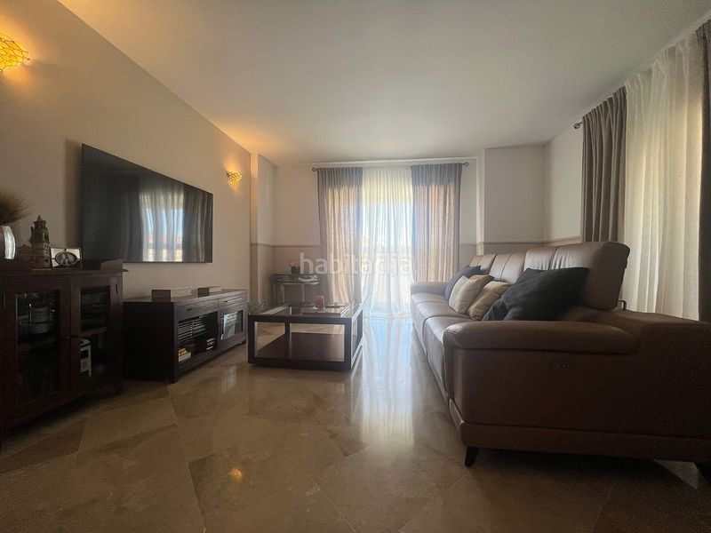 Foto 543e0e05-8ec4-4588-9619-544b6b8c1382. Appartement dans calle huelva de Calahonda 9019b dans Mijas