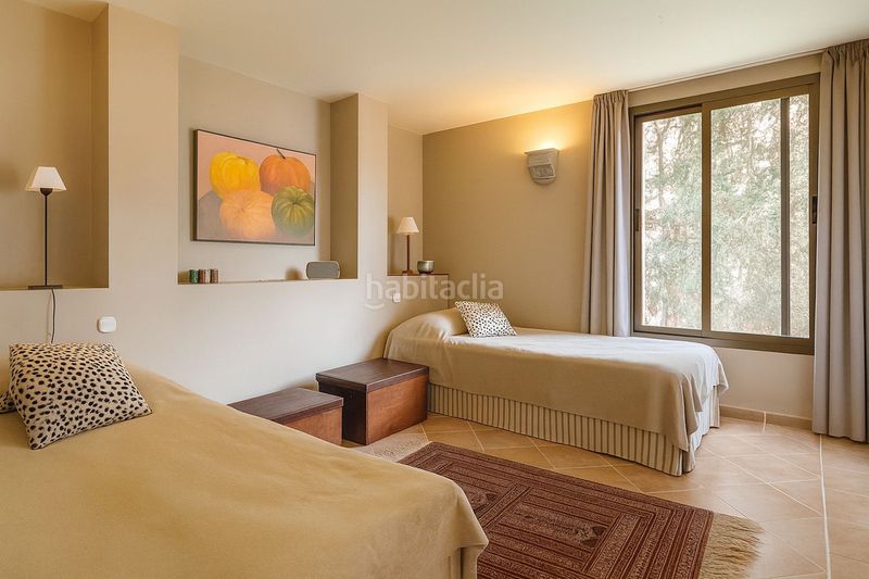 Foto 7a39697f-7c34-4f8a-901d-0045a91a7852. Apartament a calle pais vasco 6 a La Mairena Ojén