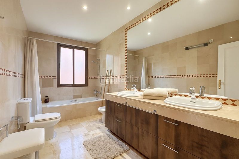 Foto 813e5d8c-b764-43b2-82df-6beabeddc776. Apartament a calle pais vasco 6 a La Mairena Ojén