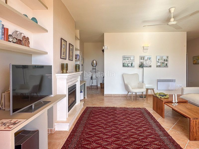 Foto f06f0a83-c7b0-4979-94a5-e1798fc24c60. Apartament a calle pais vasco 6 a La Mairena Ojén