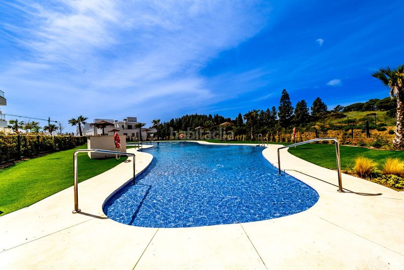 Foto f47eaa8a-42ee-4448-8f18-4bff577fe260. Apartament a calle aralia 12 a El Faro de Calaburra - Chaparral Mijas