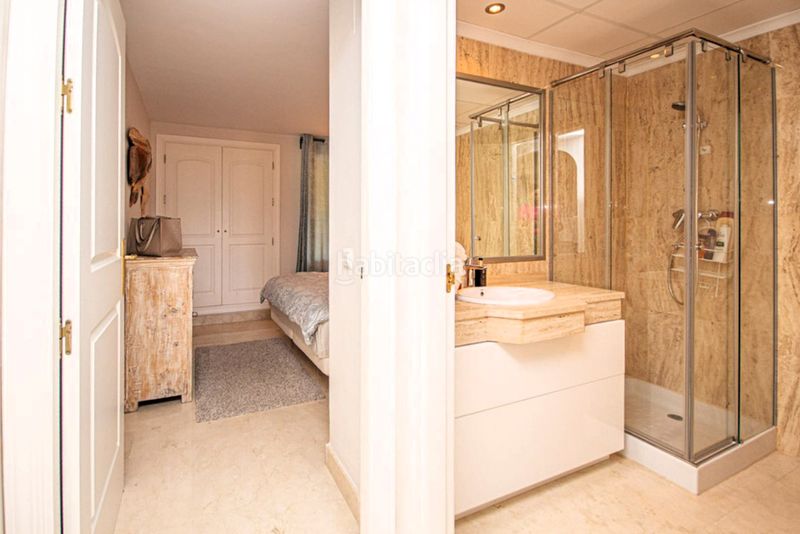 Foto 672ead5f-bc59-4983-a2bb-46fc9c4acb3f. Apartament a calle hiedra 1 a Elviria Marbella