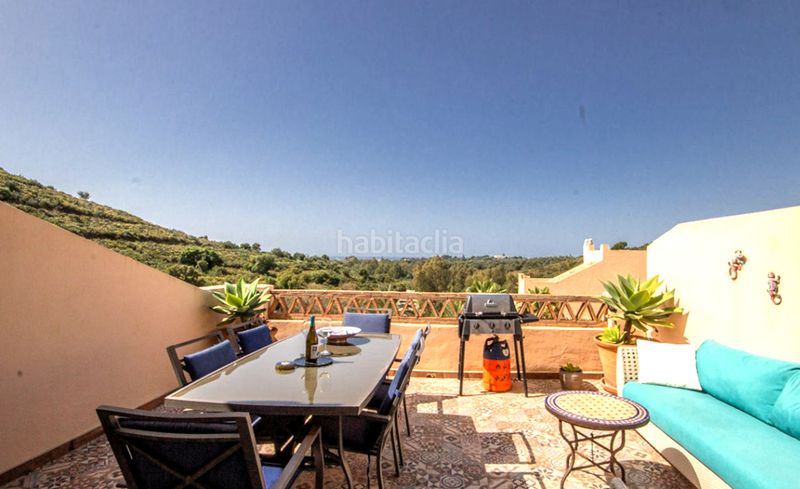 Foto be33cdd7-1ed6-4555-a6fb-164d846c6af0. Apartament a calle hiedra 1 a Elviria Marbella