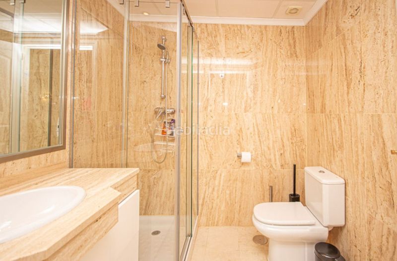 Foto daa71072-f965-45f0-8107-347220442a0a. Apartament a calle hiedra 1 a Elviria Marbella