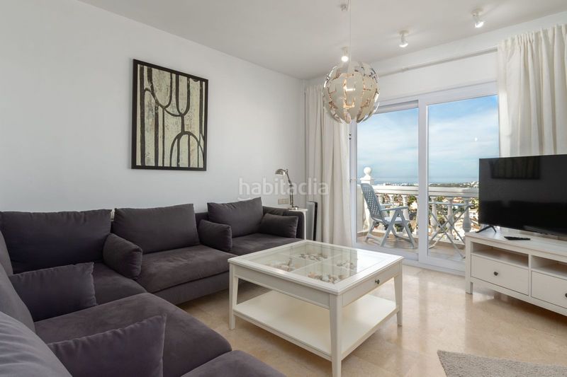 Foto 15e61b05-77a7-4b4c-857e-b85d513f0e49. Chalet en avenida del golf 1 en Riviera del Sol Mijas