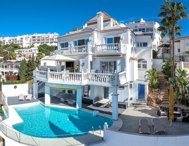 Foto 1cfbd772-3c0f-47c1-9911-781efb8af911. Chalet en avenida del golf 1 en Riviera del Sol Mijas