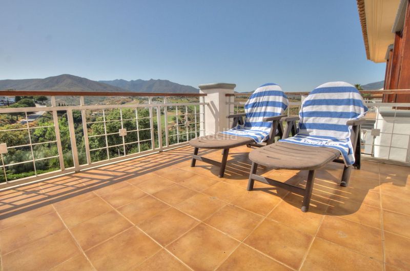 Foto 31d7a20c-df2f-45f7-967c-c079e5e6902a. Casa adossada a calle barrientos de cala golf 6 a Mijas