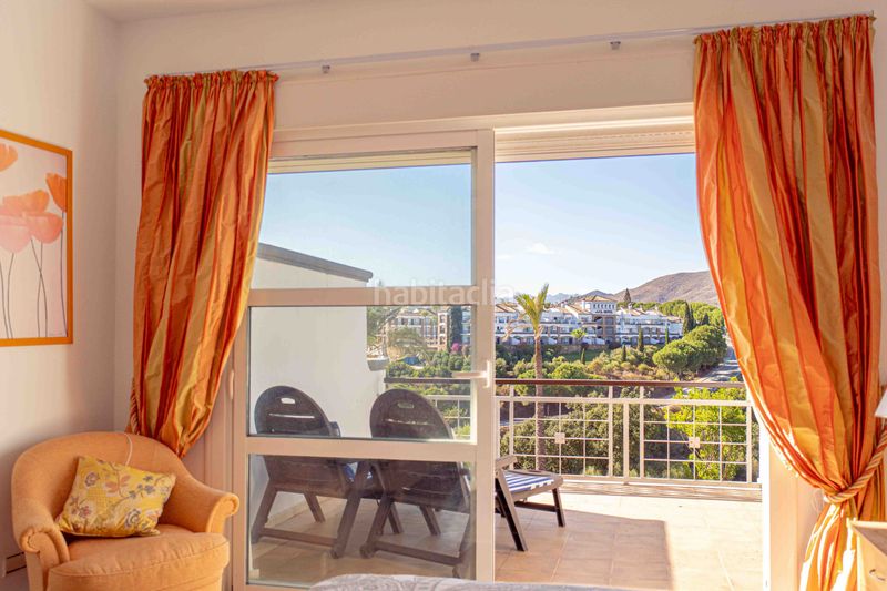 Foto 789909f8-d9a6-4e63-a3d6-40d2b0dcbede. Casa adossada a calle barrientos de cala golf 6 a Mijas