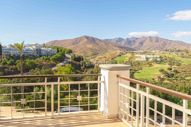 Foto 8c0d67fa-c427-45ac-a38d-8fa53064c631. Casa adossada a calle barrientos de cala golf 6 a Mijas