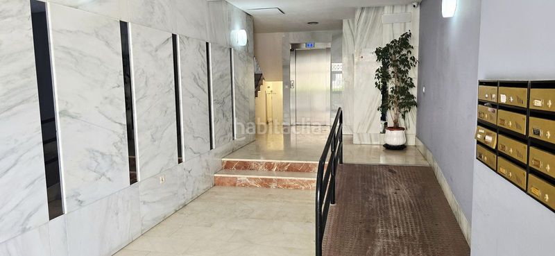 Foto 4a5b9f61-4d6f-4199-9e9b-10f80042e841. Pis a avenida miramar 21 a Castillo Sohail - Myramar Fuengirola