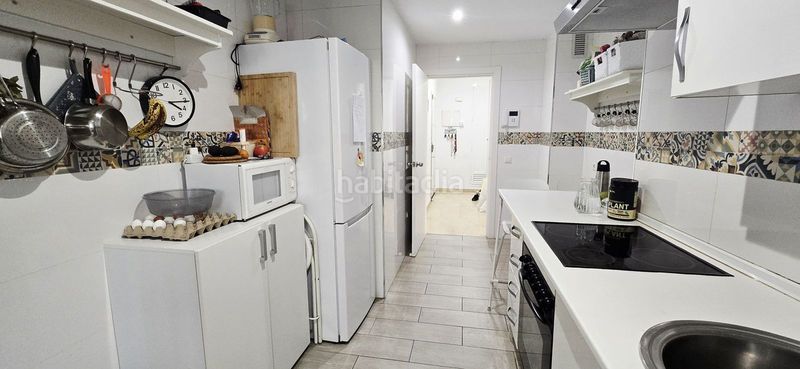 Foto 8758c572-f8f5-485b-a9e4-4cc063d8450a. Pis a avenida miramar 21 a Castillo Sohail - Myramar Fuengirola