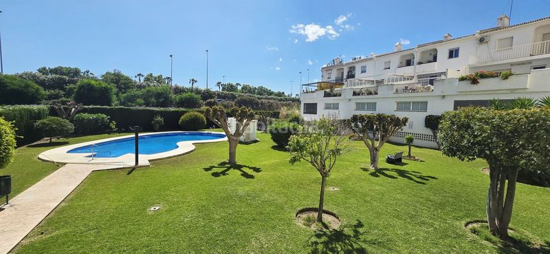 Foto d596e4c2-d3a5-4ec8-8c40-98a61bce7f45. Pis a avenida miramar 21 a Castillo Sohail - Myramar Fuengirola
