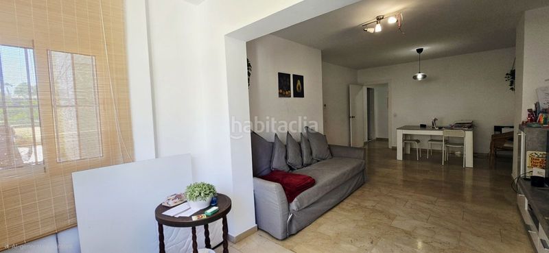 Foto f0a137d1-6c5d-4699-8e7d-16741249eb48. Pis a avenida miramar 21 a Castillo Sohail - Myramar Fuengirola