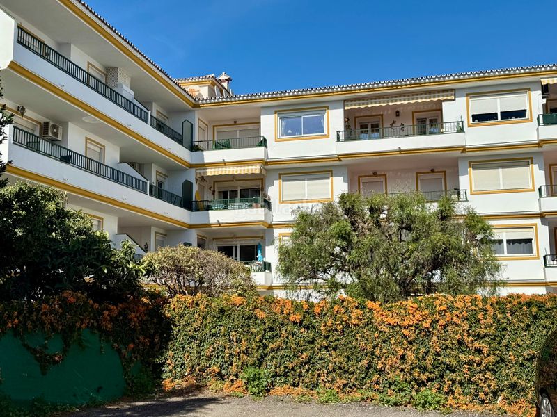 Foto 310a8347-b294-4eae-9152-6d72443e5b14. Apartament a calle butiplaya 2 a la cala Mijas Mijas