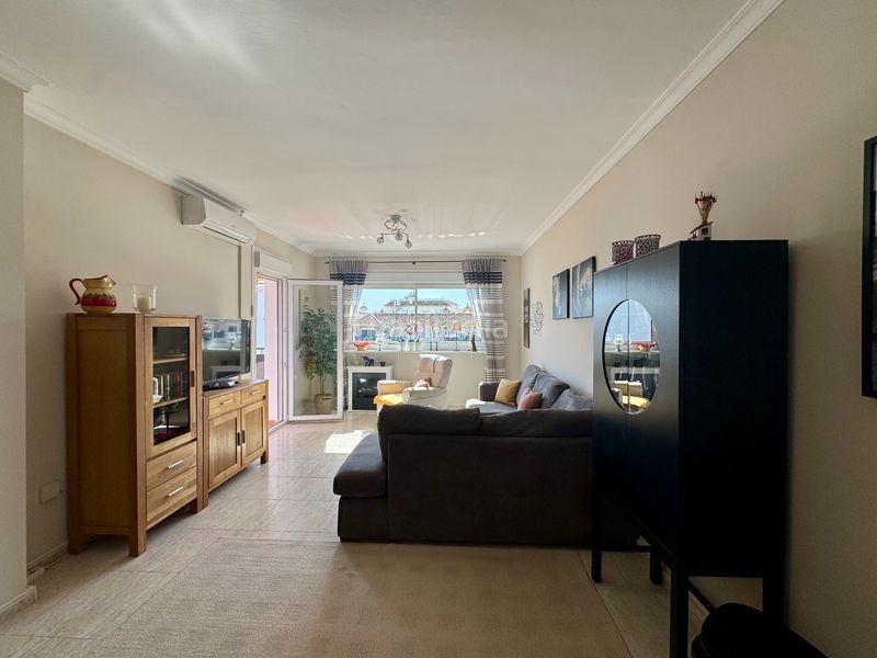 Foto 9f9e2914-d628-4367-b7a0-67895c314463. Apartament a calle butiplaya 2 a la cala Mijas Mijas
