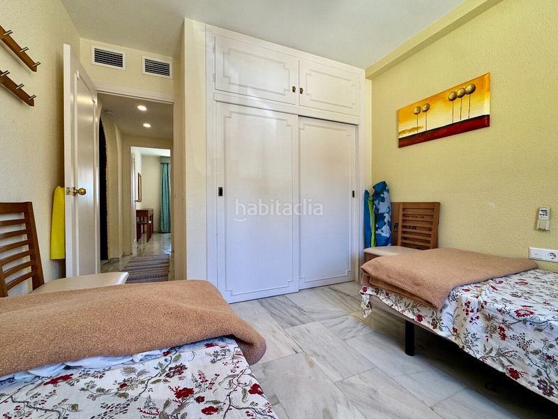 Foto edfa2773-bb8d-4c9a-9f3c-5731a4162074. Apartament a calle pinos 22 a Calahonda Mijas