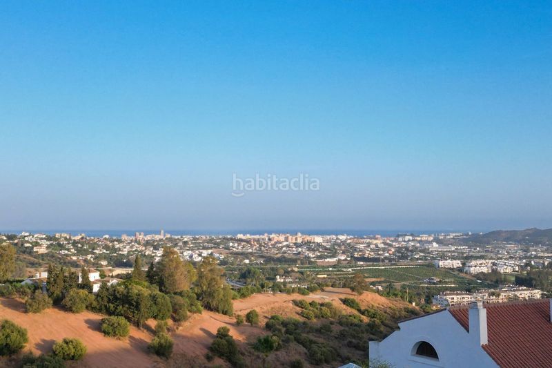 Foto e332ae56-4a7e-43a8-af87-38b3cb7e274c. Xalet amb xemeneia calefacció aparcament piscina a Mijas