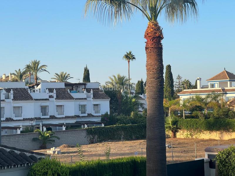 Foto 269cf52a-85f1-42c2-867b-c0dcf42d6a36. Lloguer apartament amb calefacció aparcament piscina a Marbella