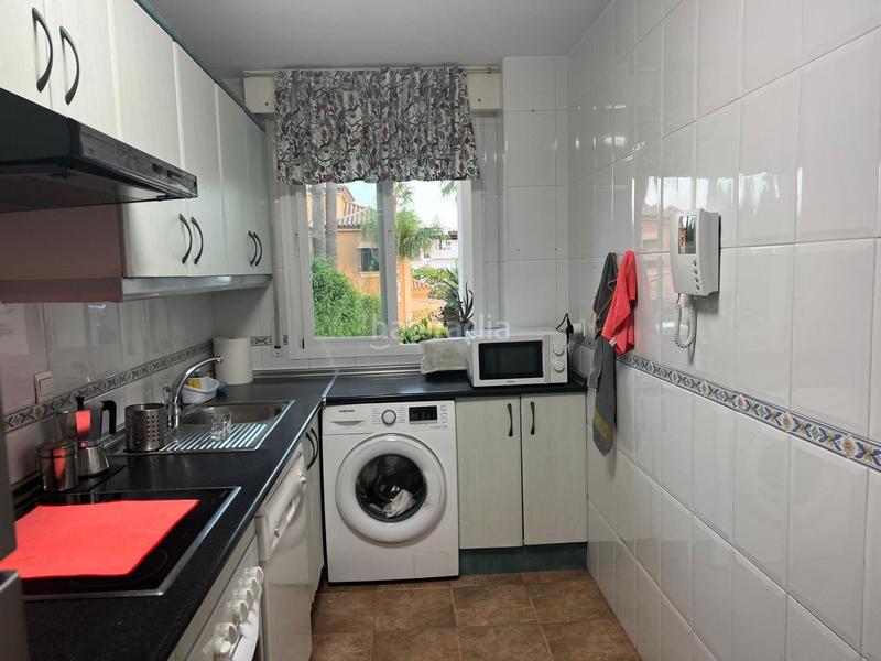 Foto e2ffdfaa-6753-4984-b774-5c7ed11154c8. Lloguer apartament amb calefacció aparcament piscina a Marbella