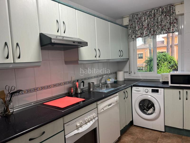 Foto f3919edf-a91b-4592-95c0-1f01e7aa2bce. Location appartement avec chauffage parking piscine dans Marbella