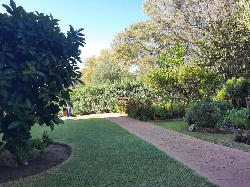 Foto 4b2bfb0d-9a85-43a0-9be7-0e70841c106a. Piccolo appartamento con riscaldamento parcheggio piscina in Estepona