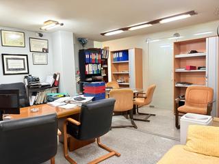 Office space in Huerta Belón - Calvario