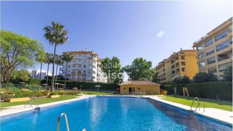 Foto 6afcbad4-278e-498c-9a6f-1019727633d8. Pis amb calefacció aparcament piscina a San Pedro de Alcántara Pueblo Marbella
