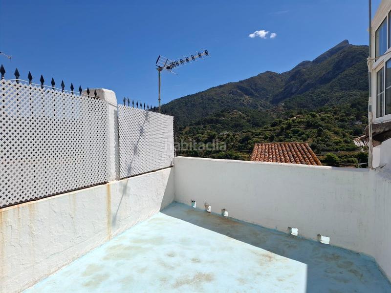 Foto f0382a68-fc4c-423e-8c0b-db1c35e6e0a5. Casa amb calefacció a Istán