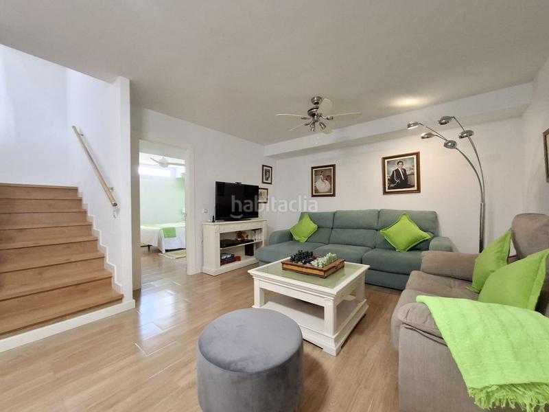 Foto 292ca0e4-0370-4e31-a0c1-ed4271722411. Casa a schiera con riscaldamento parcheggio in San Pedro de Alcántara Pueblo Marbella