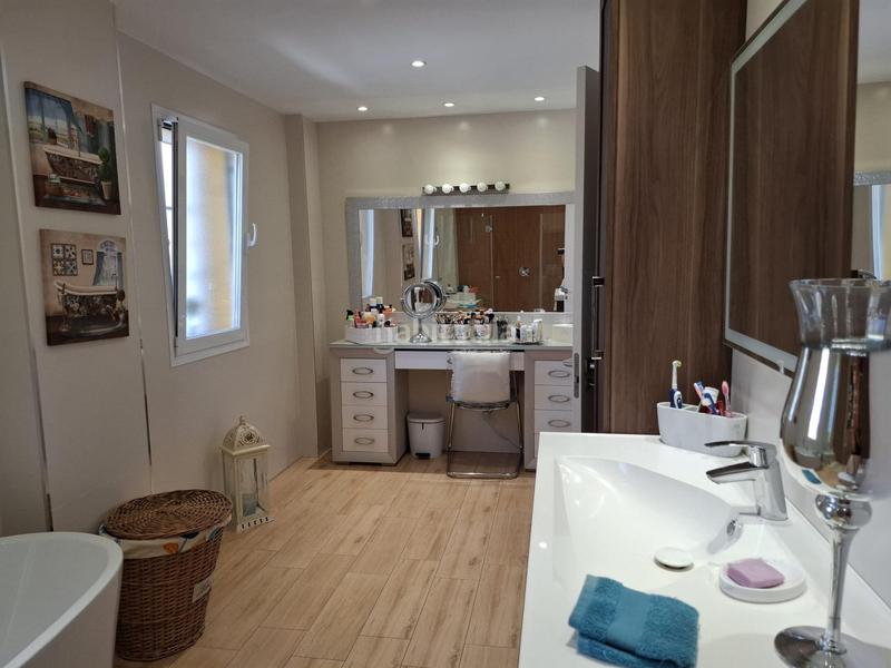 Foto 494707cd-6f9b-4084-85b6-6126ea6b0744. Casa a schiera con riscaldamento parcheggio in San Pedro de Alcántara Pueblo Marbella