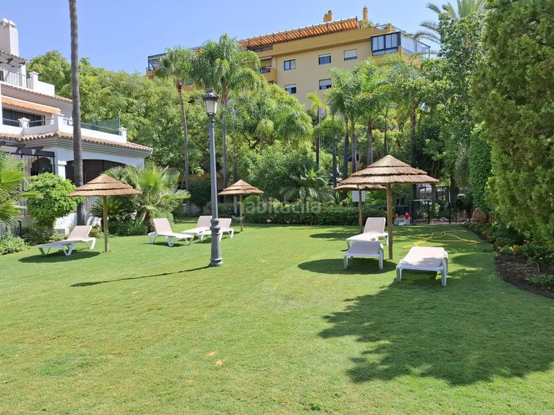 Foto 2862f0a1-7510-4e57-830f-00752ce43273. Dúplex amb calefacció aparcament piscina a San Pedro de Alcántara Pueblo Marbella