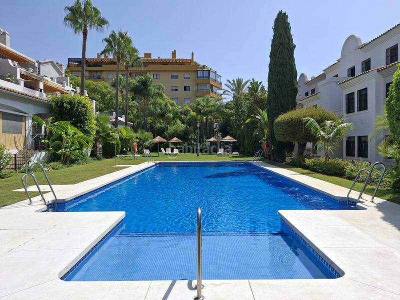 Foto 49d1f702-711d-42d2-b8cb-60638b9eb467. Dúplex amb calefacció aparcament piscina a San Pedro de Alcántara Pueblo Marbella