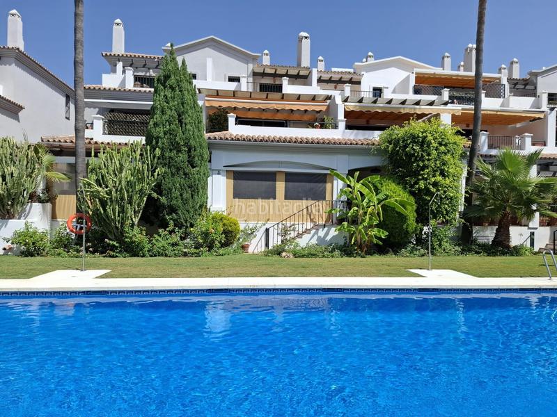 Foto 974a2a95-7caf-49d4-a0d6-49be87e554ac. Dúplex amb calefacció aparcament piscina a San Pedro de Alcántara Pueblo Marbella