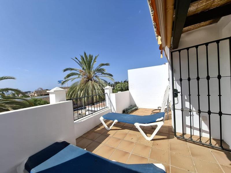 Foto c3974875-c5c8-491e-bbbe-93f3271003c1. Dúplex amb calefacció aparcament piscina a San Pedro de Alcántara Pueblo Marbella