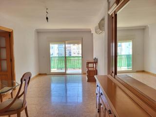 Pis a Sierra de Estepona - Avda. de Andalucía. Encantador piso en avenida mar y sierra, estepona  ideal para vi