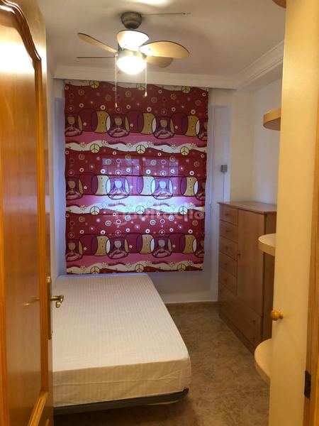 Foto bc533bdf-b3ed-479d-8830-ee263a35564f. Piso encantador piso en avenida mar y sierra, ideal para vivir en Estepona