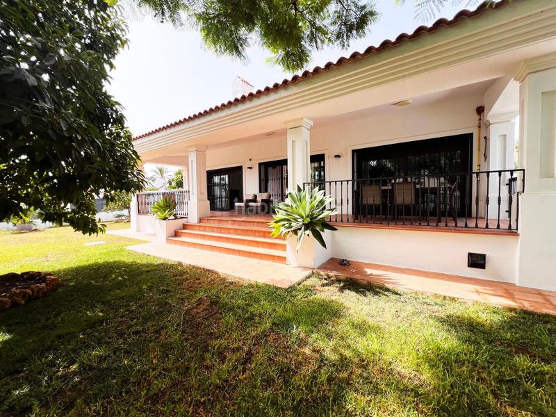 Foto 1bd0a502-f37a-4854-bd1e-1afca8f1b405. Chalet en Nueva Alcántara Marbella
