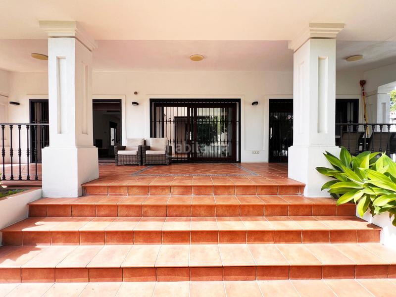 Foto f68f9adf-56ce-479d-b0df-c50c434873cb. Chalet en Nueva Alcántara Marbella