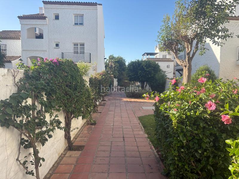 Foto a5d2e2cc-06f5-427f-ad2e-522c032b586e. Alquiler apartamento en Paraiso - Barronal Estepona