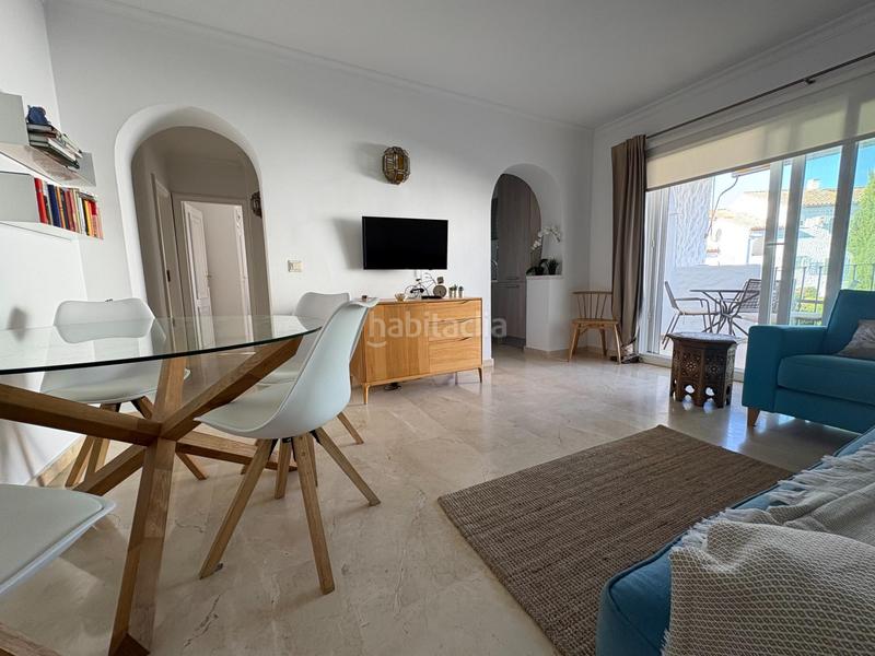 Foto f03e24d6-0e85-48b3-b512-d0a2e123638a. Alquiler apartamento en Paraiso - Barronal Estepona