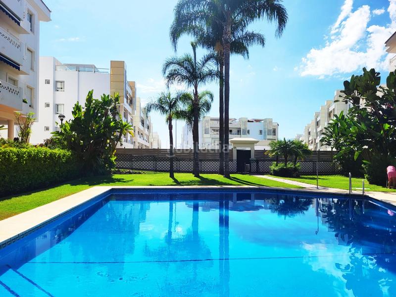 Foto bc4d92be-1ca8-4e44-af3e-0d891e97c1b8. Attico con riscaldamento parcheggio piscina in Nueva Alcántara Marbella