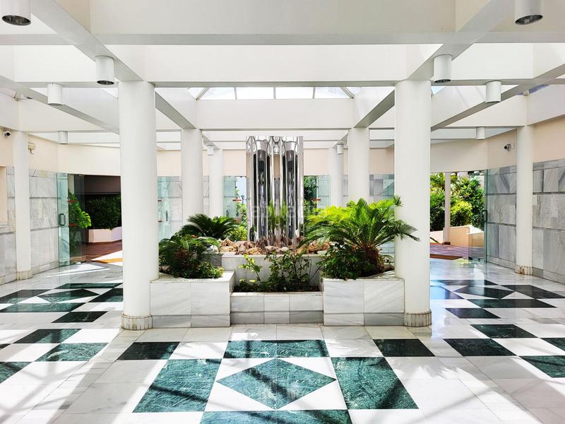 Foto 0468ffd2-2d7a-411a-bca5-54796e7456e5. Attique avec chauffage parking piscine dans Nueva Alcántara Marbella