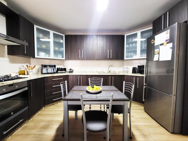 Foto b2f91d0b-0b19-4397-ba94-c960f06a33c0. Penthouse with heating parking pool in Nueva Alcántara Marbella