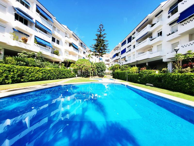 Foto d0c64c34-4545-4e6a-9a9f-1fb53d2efb86. Penthouse with heating parking pool in Nueva Alcántara Marbella