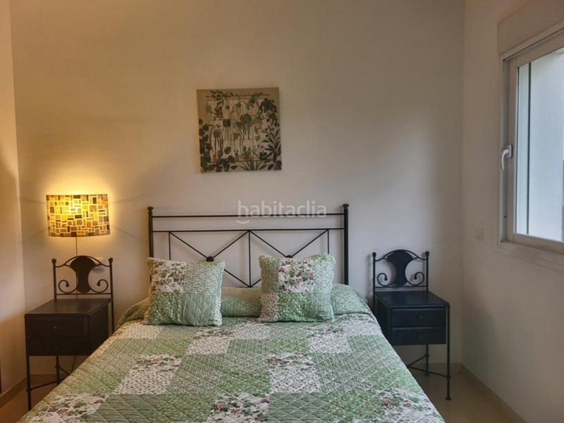 Foto 0cc8889d-3d8c-42cc-acea-4e45e895a76b. Alquiler apartamento exclusivo apartamento reformado en sun beach, en Estepona