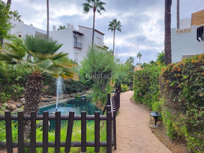 Foto 26c8b512-29b4-4270-bb1d-e12743c6f3ca. Alquiler apartamento exclusivo apartamento reformado en sun beach, en Estepona