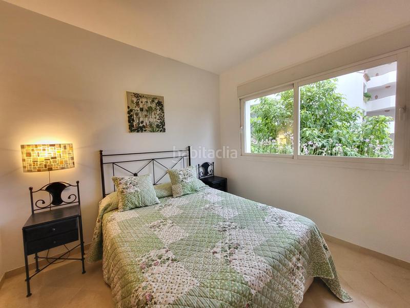 Foto 37a3e6d1-88b8-4190-9847-ebe205b404e6. Alquiler apartamento exclusivo apartamento reformado en sun beach, en Estepona