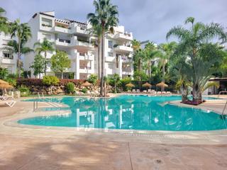 Alquiler Apartamento en Villacana - Costalita - Saladillo. Exclusivo apartamento reformado en sun beach, estepona